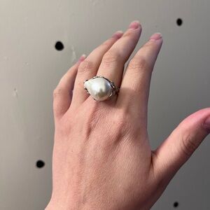 LAST CHANCE SALE - Listing removed 3/8/26 Vintage Fresh Water Pearl Silver Ring
